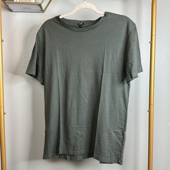 MONROW Women's Jersey Relaxed Crew Neck Tee in Evergreen Size Small SOLD OUT - Picture 1 of 5